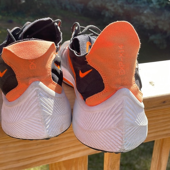 Mens Nike Sneakers- EXP- X14 SE Black/Orange/ White  Size 13 - Picture 6 of 14
